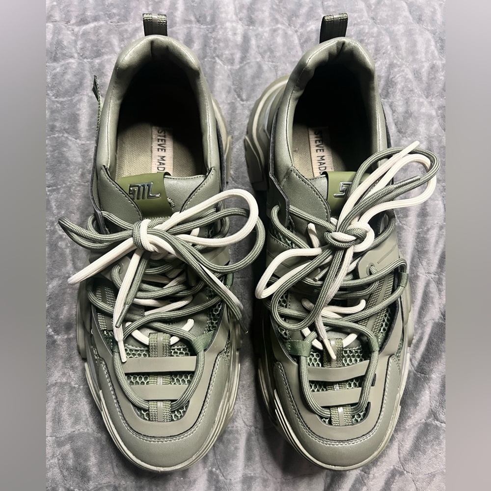 Green Steve Madden sneaker